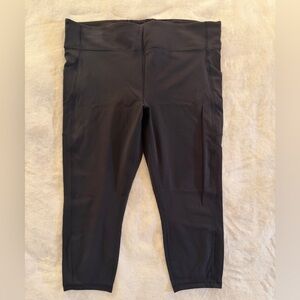lululemon Invigorate High-Rise Crop 23" - Size 20